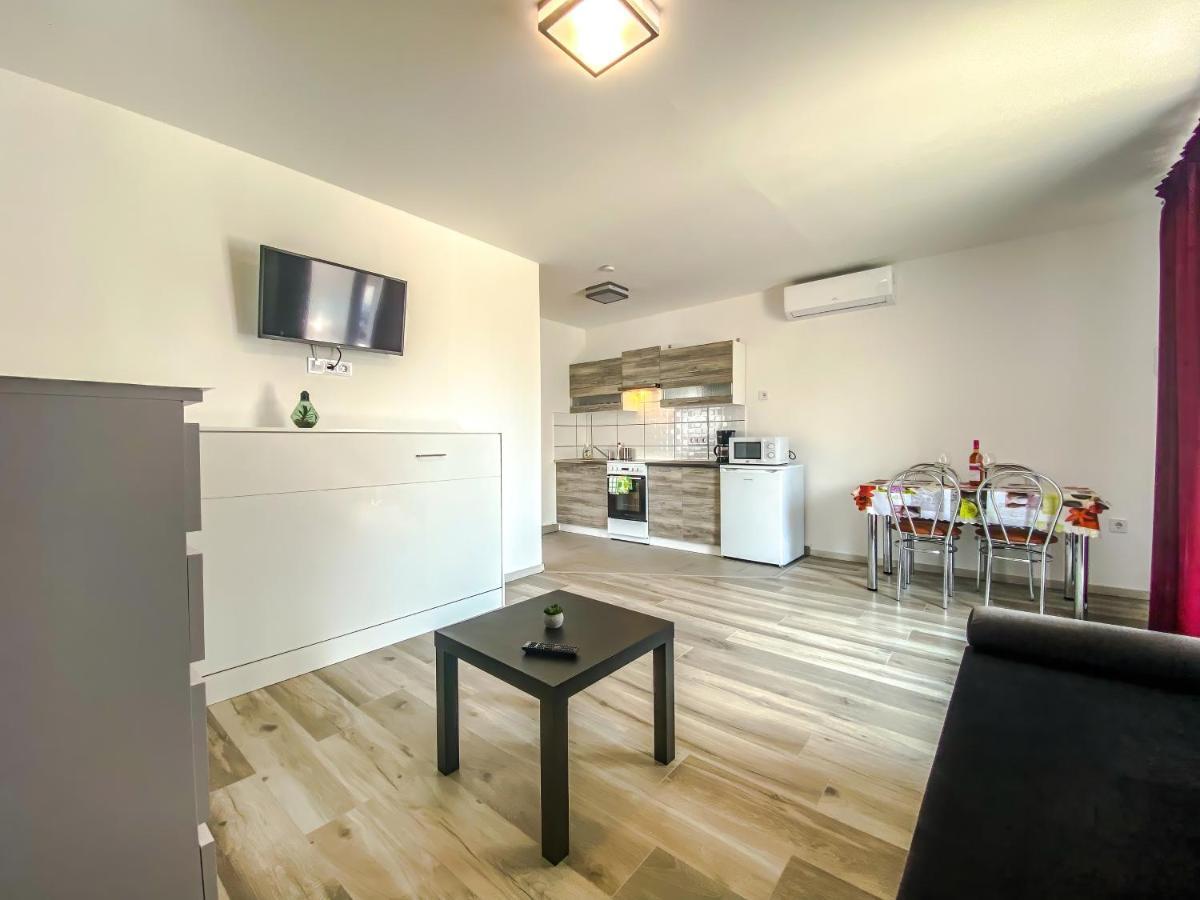 Feda Apartmanhaz